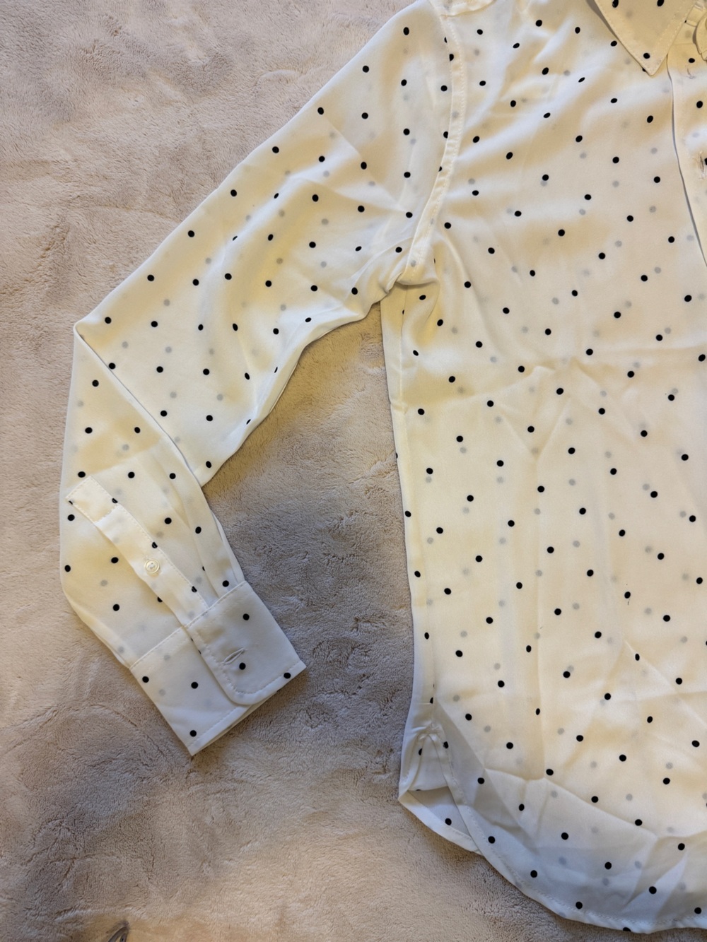 Banana Republic Semi-Sheer White Polka Dot Button Up Top, XXS - Picture 6 of 10